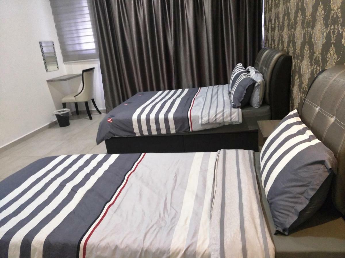 1100 négyzetméteres, 2 hálószobás, 2 saját fürdőszobával rendelkező Apartman Melaka városközpont te Kültér fotó