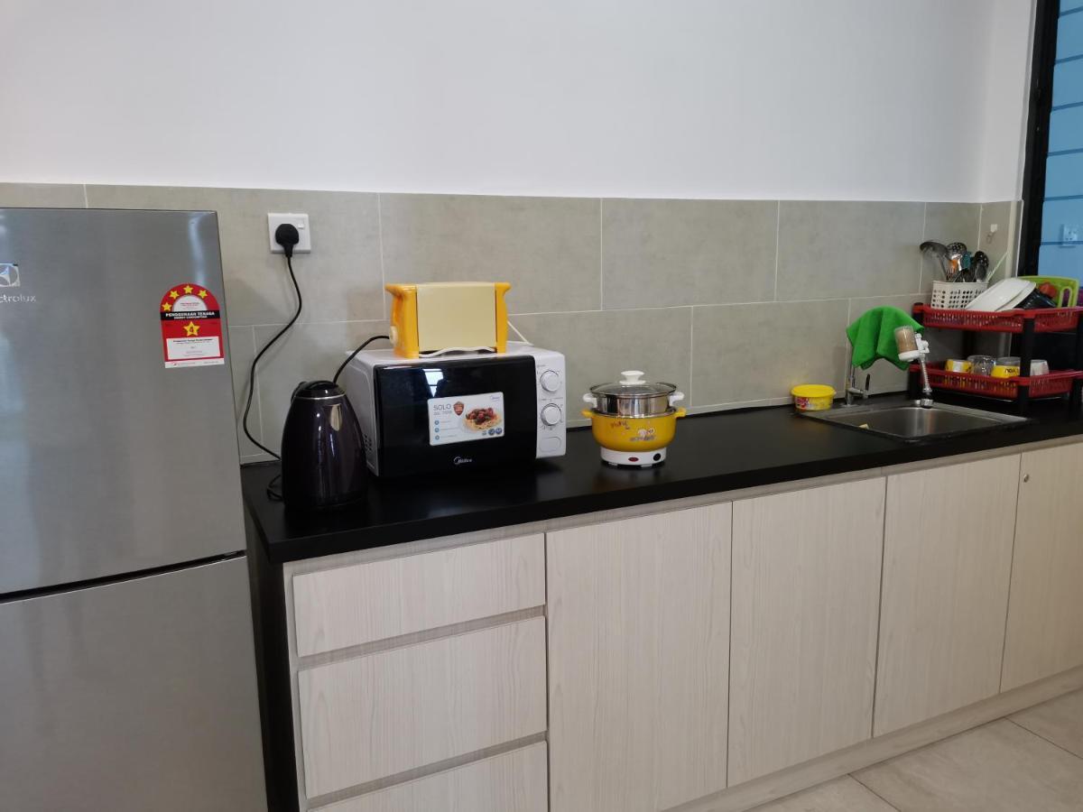 1100 négyzetméteres, 2 hálószobás, 2 saját fürdőszobával rendelkező Apartman Melaka városközpont te Kültér fotó
